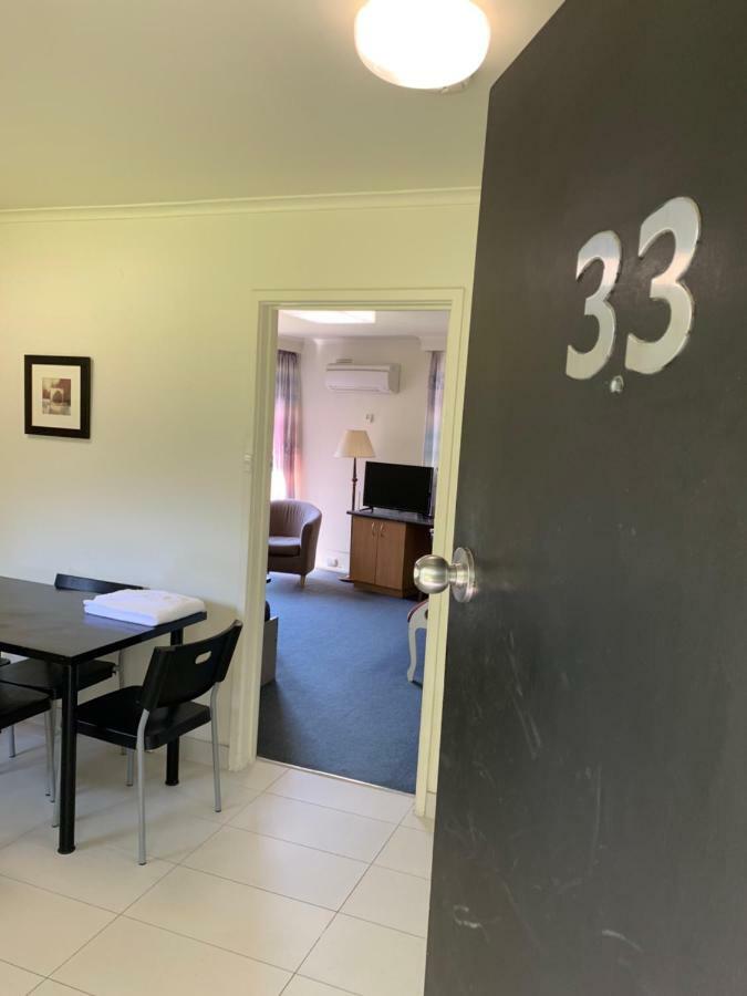 Albert Heights Serviced Apartments Melbourne Exteriör bild